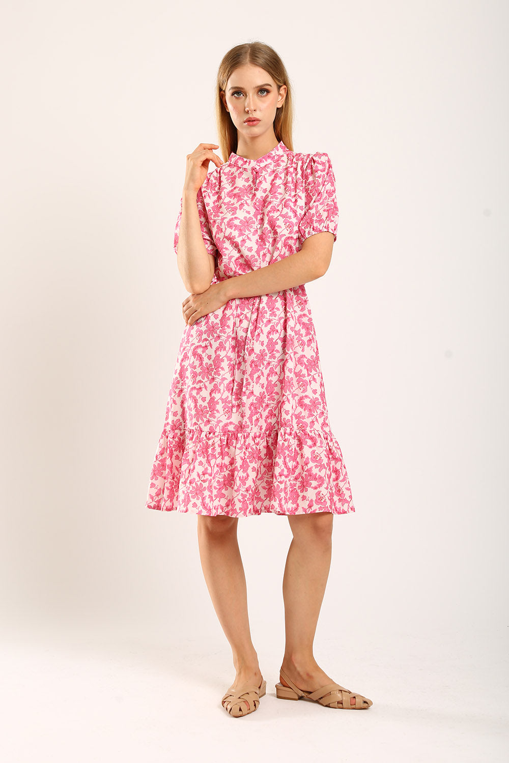 Maxinne Midi Dress in Pink Floral - 图片 7