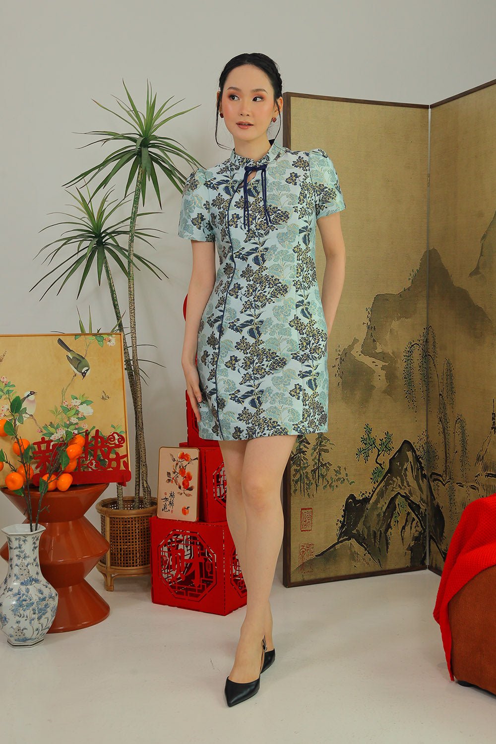 Clarette Jacquard Mandarin Dress in Midnight Teal - 画像 9