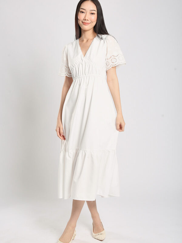 Alai Midaxi Maxi Dress in White