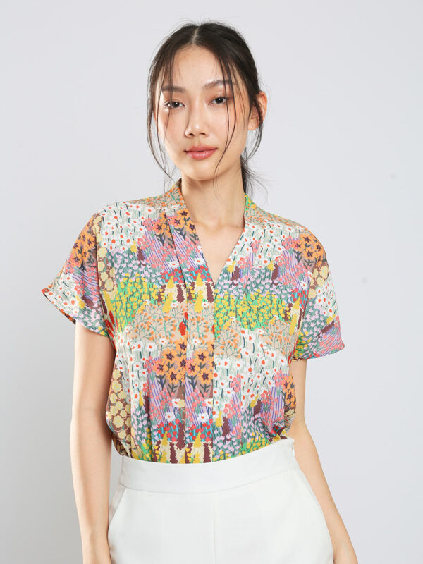 Addie Kimono Neckline Top in Japan Floral Print