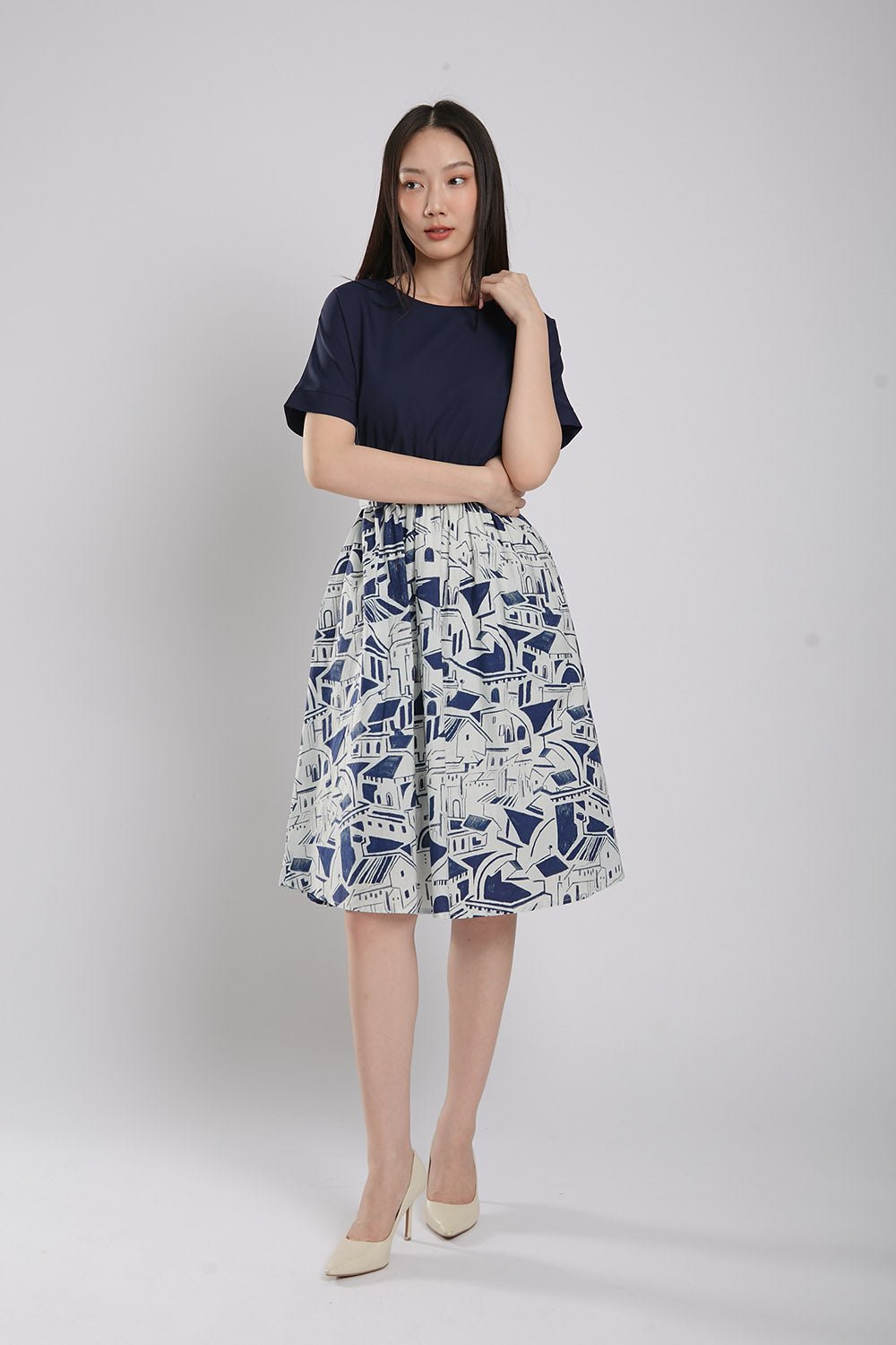 Sander Midi Dress in Navy Blue - Image 5