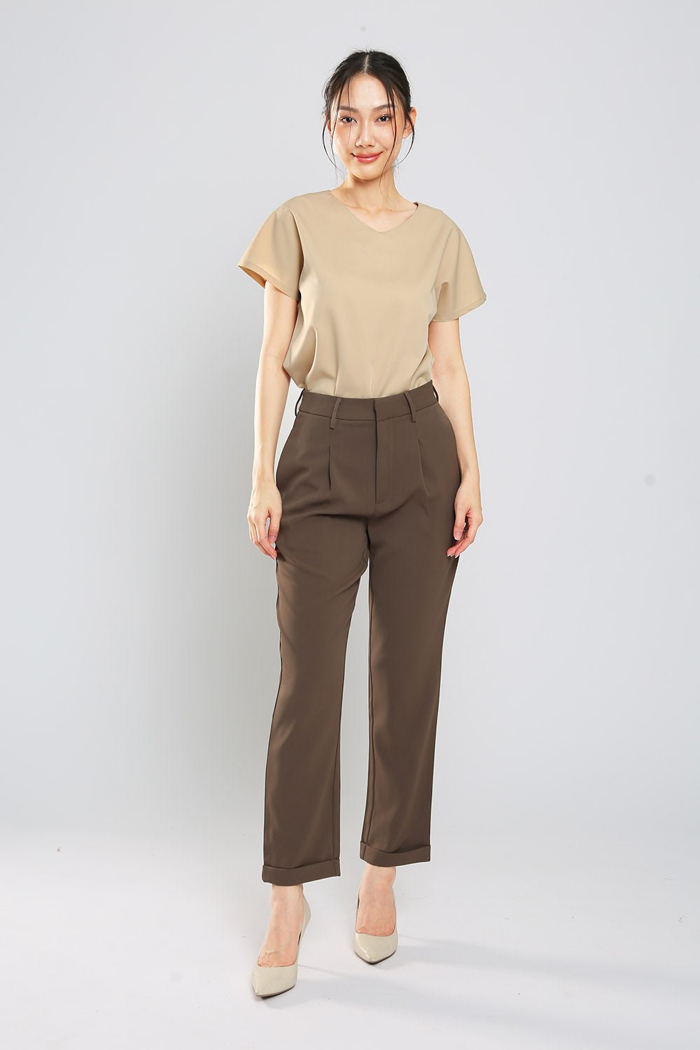 Danna V-Neck Top in Apricot - Image 7