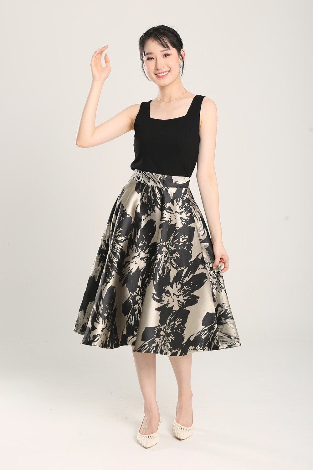 Malene Floral Skirts in Black Silver - Image 6