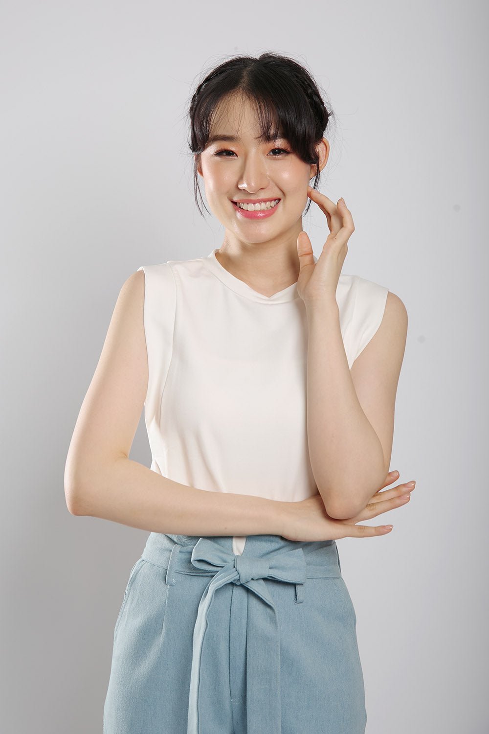 Elira Top in White - Imej 5