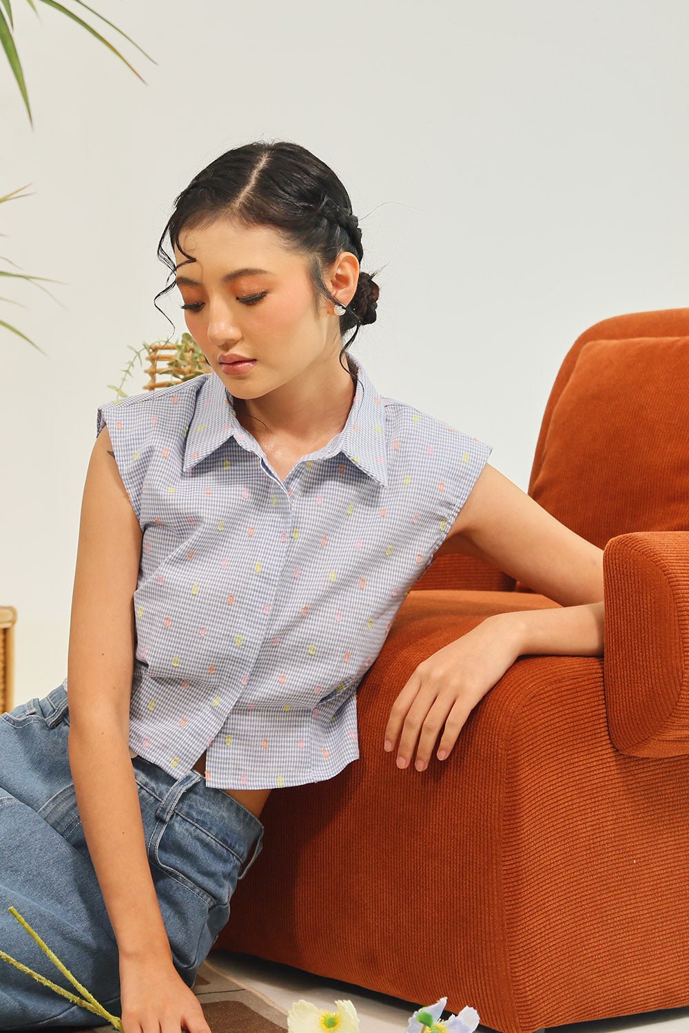 Amina Sleeveless Shirt in Blue Gingham Pop
