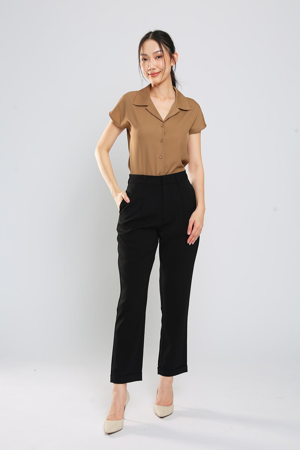 Jenisis Down Button Shirt in Khakis - Image 6